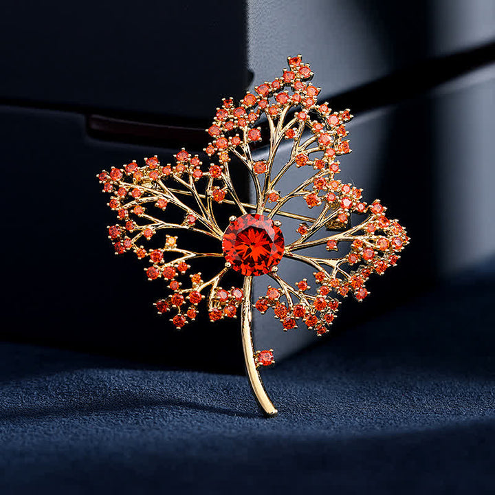 Broche gracieuse en érable d'automne pour femme