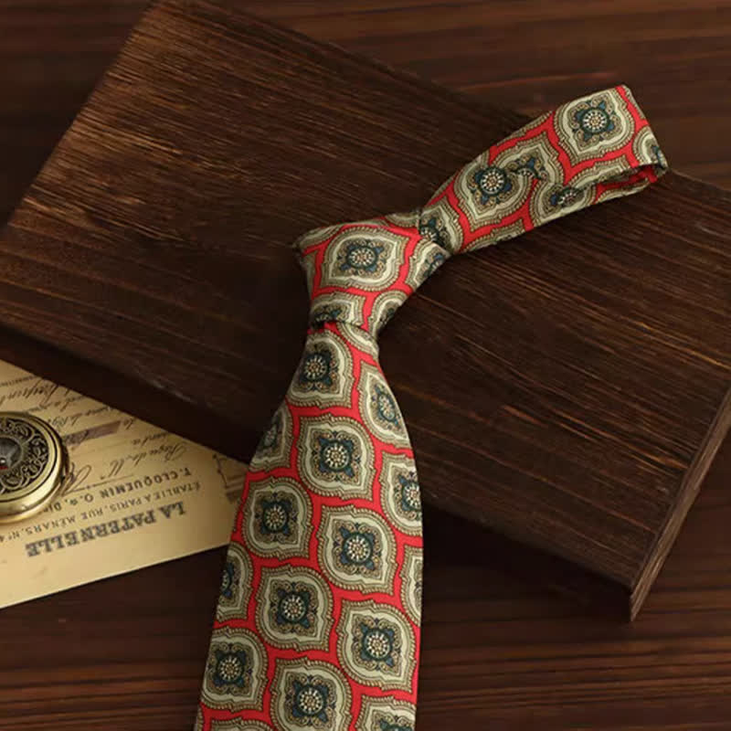 Cravate pour homme avec médaillon rouge et vert à motif piment