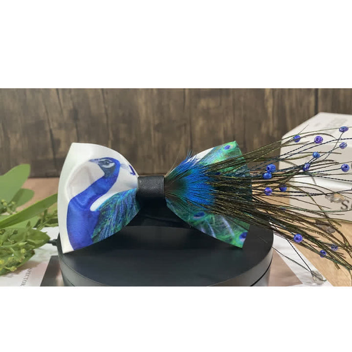Nœud papillon en plumes et perles de paon bleu