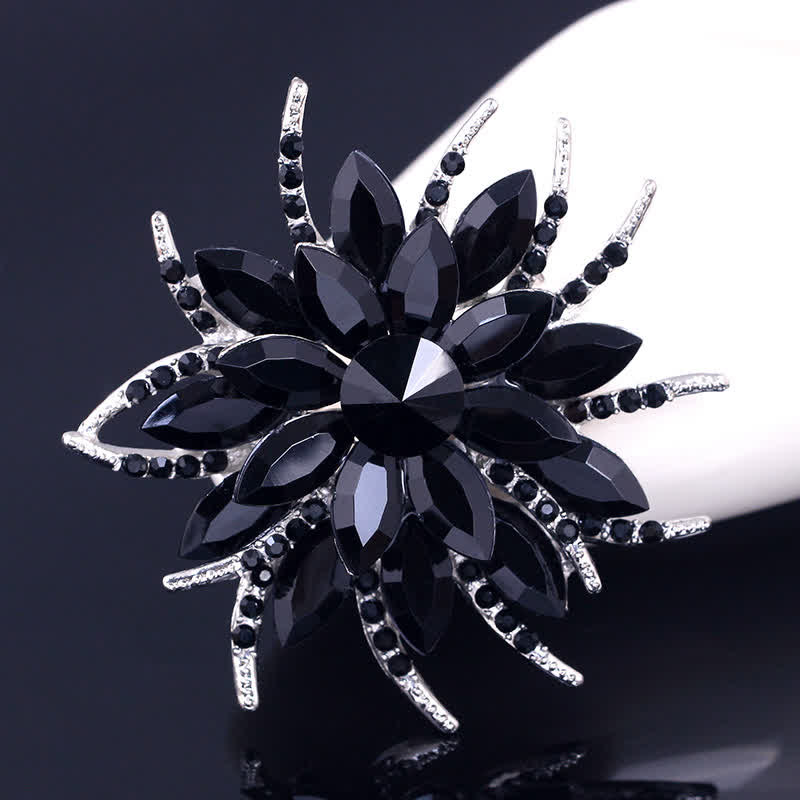 Broche classique en cristal pour femme avec fleur