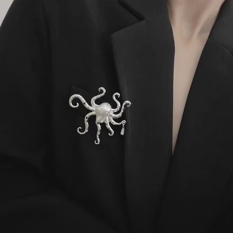 Broche unisexe en perles de grande taille avec poule tropicale