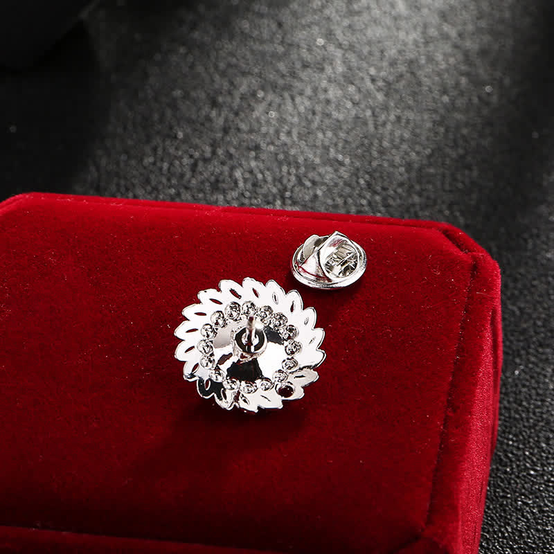 Broche en cristal pour homme avec fleur royale