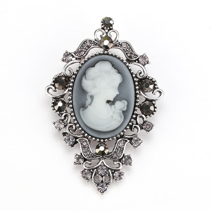 Broche camée Reine de beauté du palais des femmes