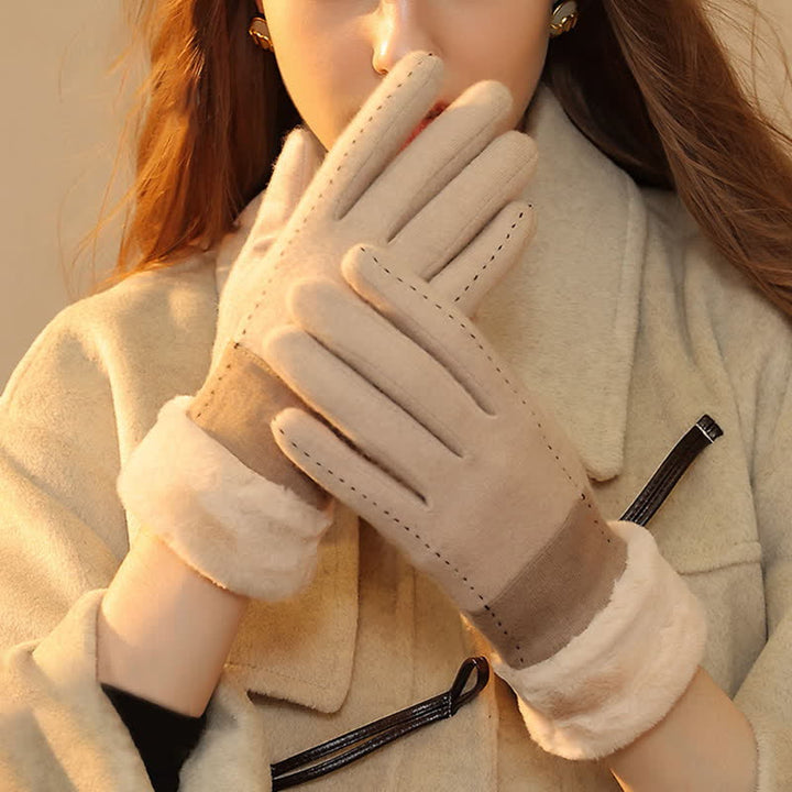 Gants en peluche doux et confortables pour écran tactile en forme de cœur pour femmes
