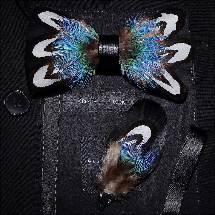 Nœud papillon en plumes de paon nobles bleu et noir avec épingle à revers