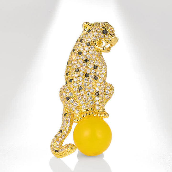 Broche en perles pour homme représentant une panthère jaguar