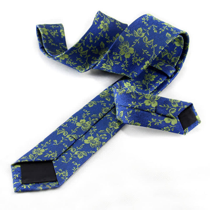 Cravate à petites fleurs printanières pour homme