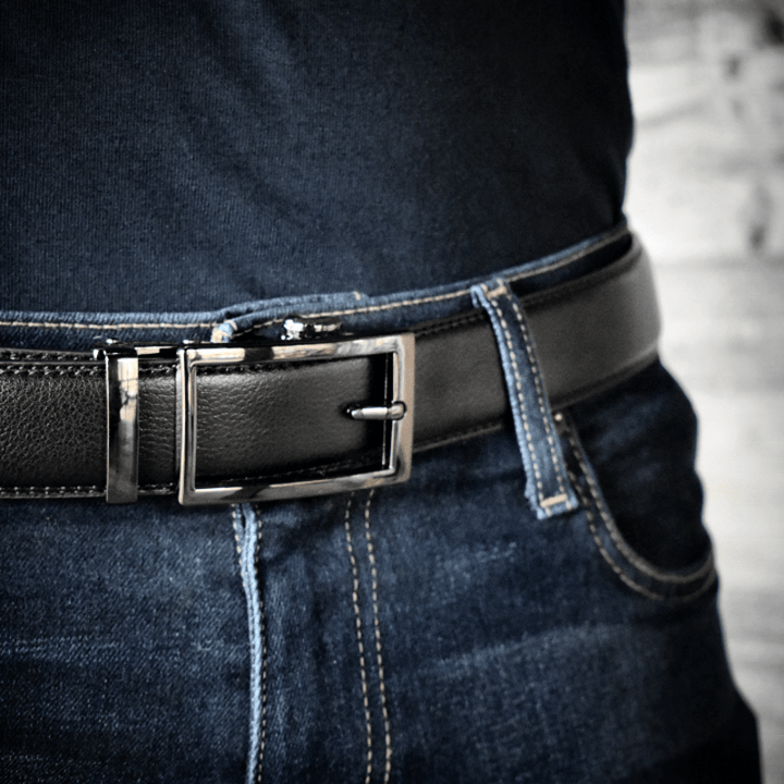 Ceinture en cuir à boucle automatique creuse sophistiquée pour homme