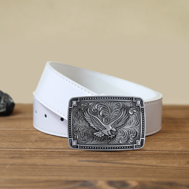 Ceinture en cuir à boucle pour homme avec motif d'aigle planant dans un ciel de rêve