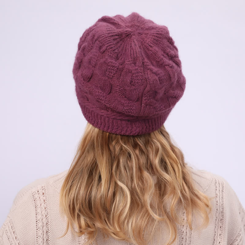 Bonnet à visière ample avec doublure moelleuse pour femme