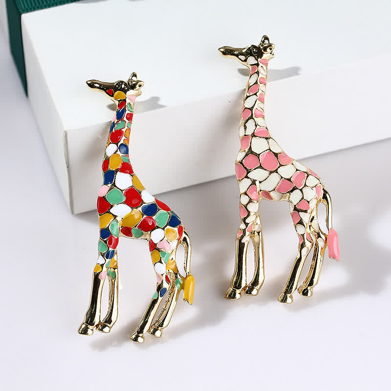 Broche girafe en émail brillant pour femme