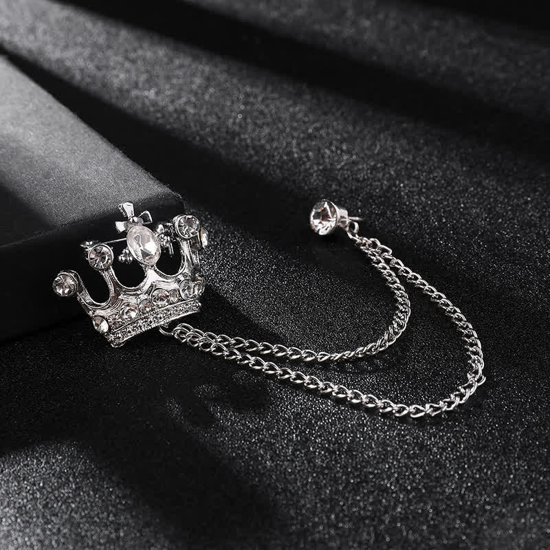 Broche en chaîne et strass pour homme avec couronne rétro - Argent et blanc - image 2