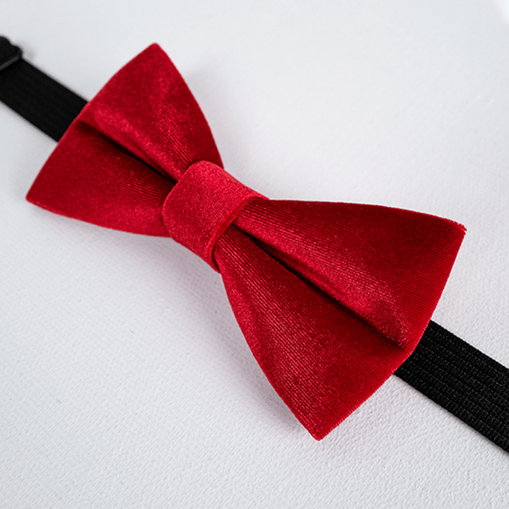 Nœud papillon en velours de couleur unie rouge vif pour homme