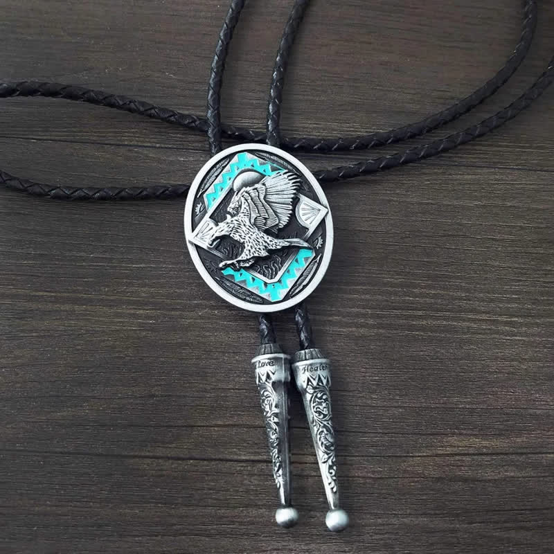 Cravate bolo tribale vintage western avec aigle volant