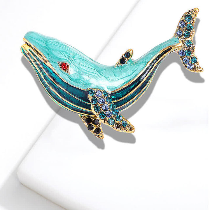 Broche en émail pour femme représentant une baleine au trésor