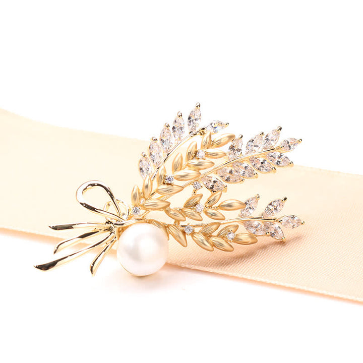 Broche éblouissante en perles de zircone pour femme