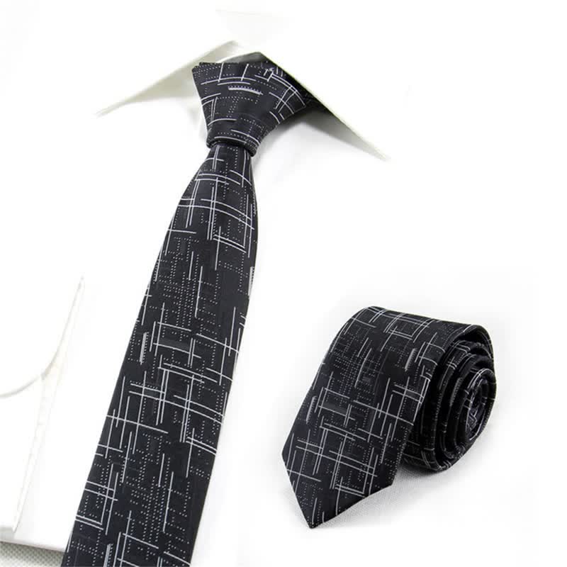 Cravate fine et moderne pour homme, ligne éblouissante