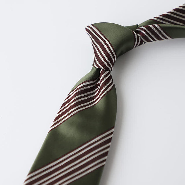 Cravate verte pour homme, motif printemps tranquille
