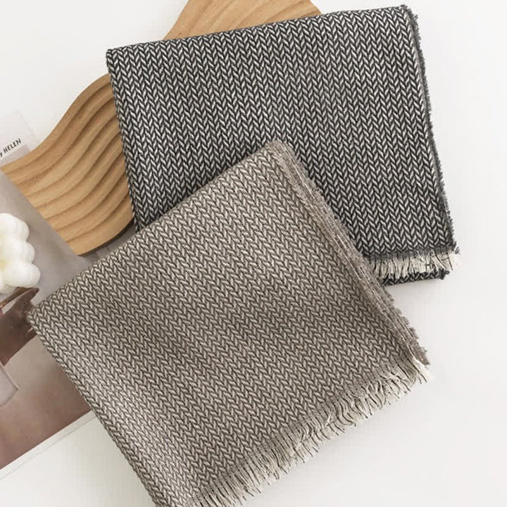 Écharpe simple à chevrons et pompons pour femme