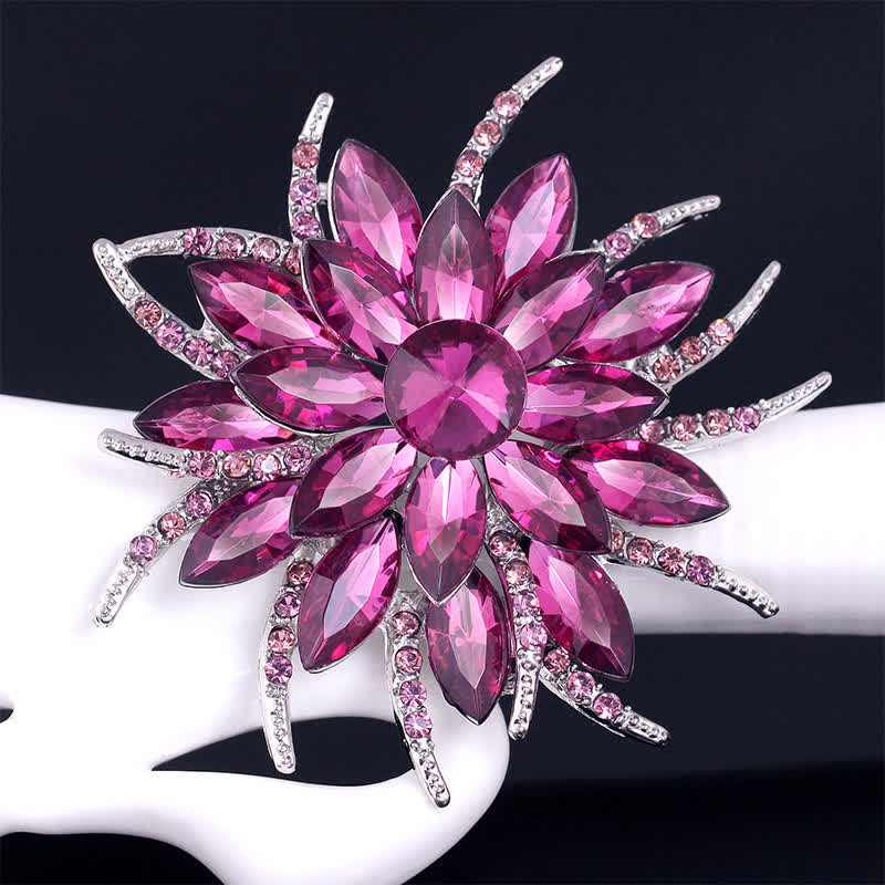 Broche classique en cristal pour femme avec fleur