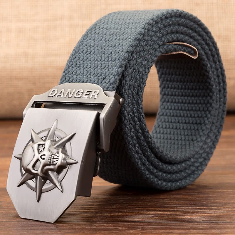 Ceinture en toile tissée à boucle automatique pour homme avec tête de mort