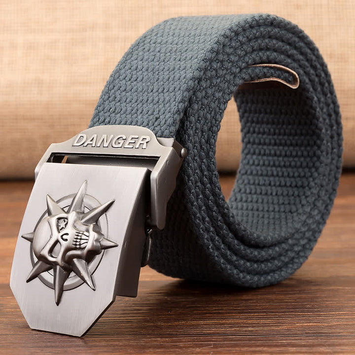 Ceinture en toile tissée à boucle automatique pour homme avec tête de mort