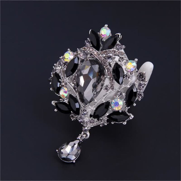 Broche en forme de goutte d'eau en forme de bouton floral brillant pour femme