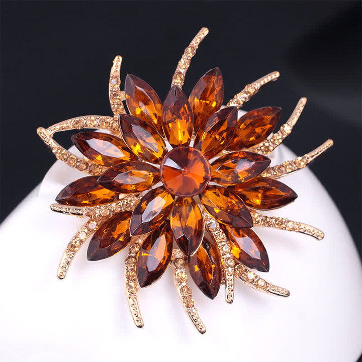 Broche classique en cristal pour femme avec fleur