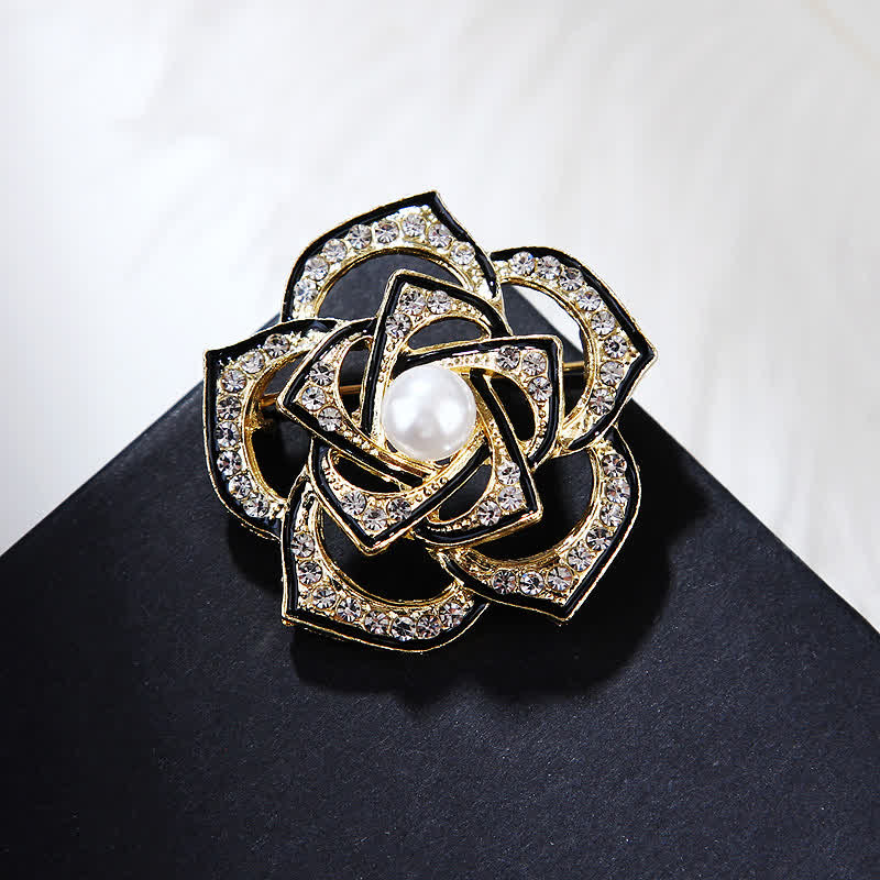 Broche décorative creuse en forme de camélia pour femme
