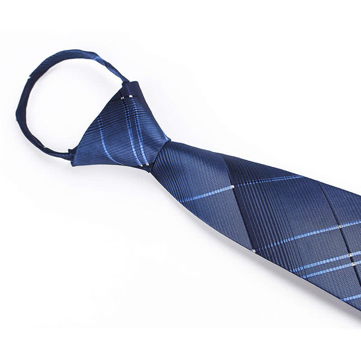 Cravate à carreaux bleu marine dégradé pour homme - image 2