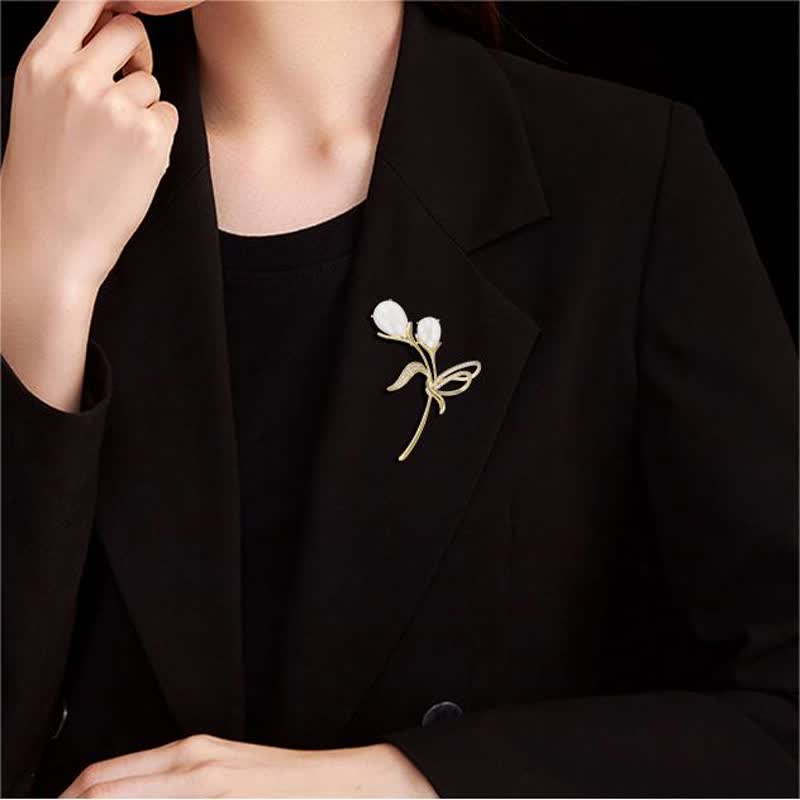 Broche exquise en perles de tulipe pour femme