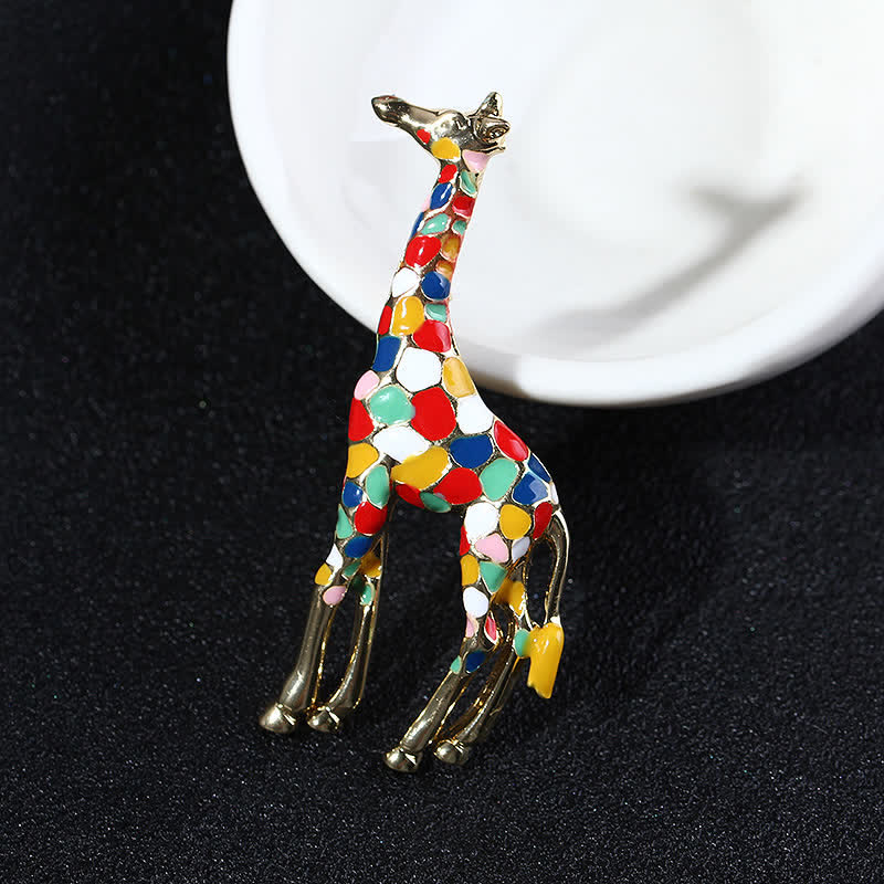 Broche girafe en émail brillant pour femme