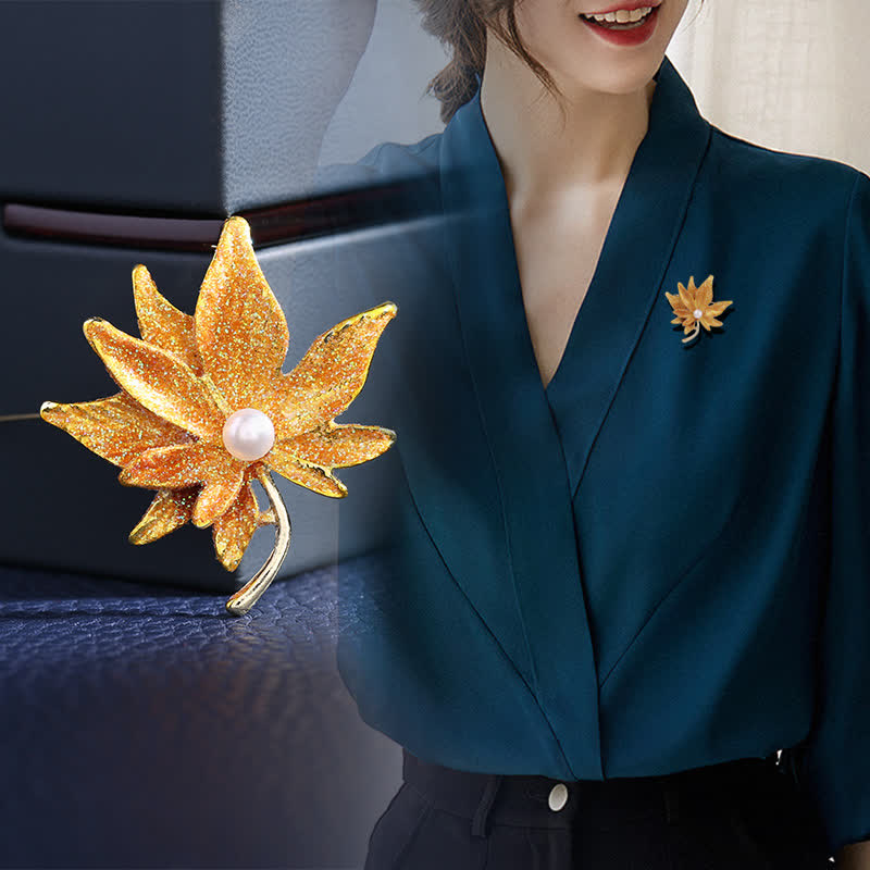 Broche en perles pour femme en forme de feuille d'érable