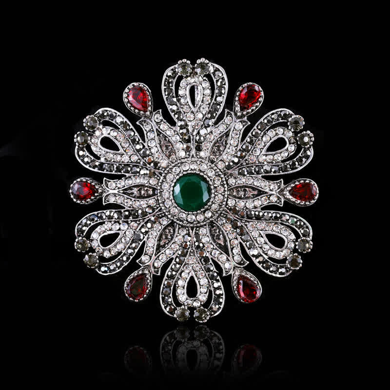 Broche en cristal baroque pour femme