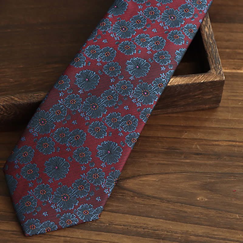 Cravate homme bordeaux et fleurs bleues 