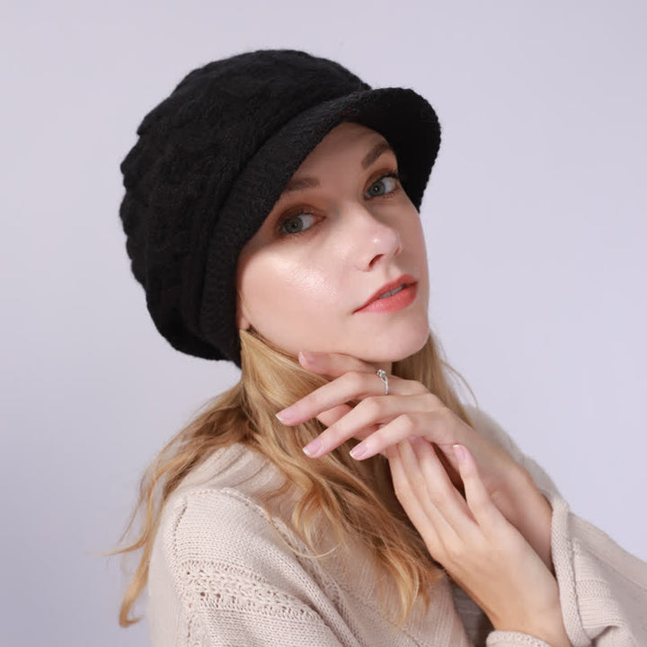Bonnet à visière ample avec doublure moelleuse pour femme